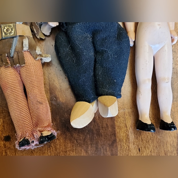 Antique Dolls For Repairing - Picture 3 of 8